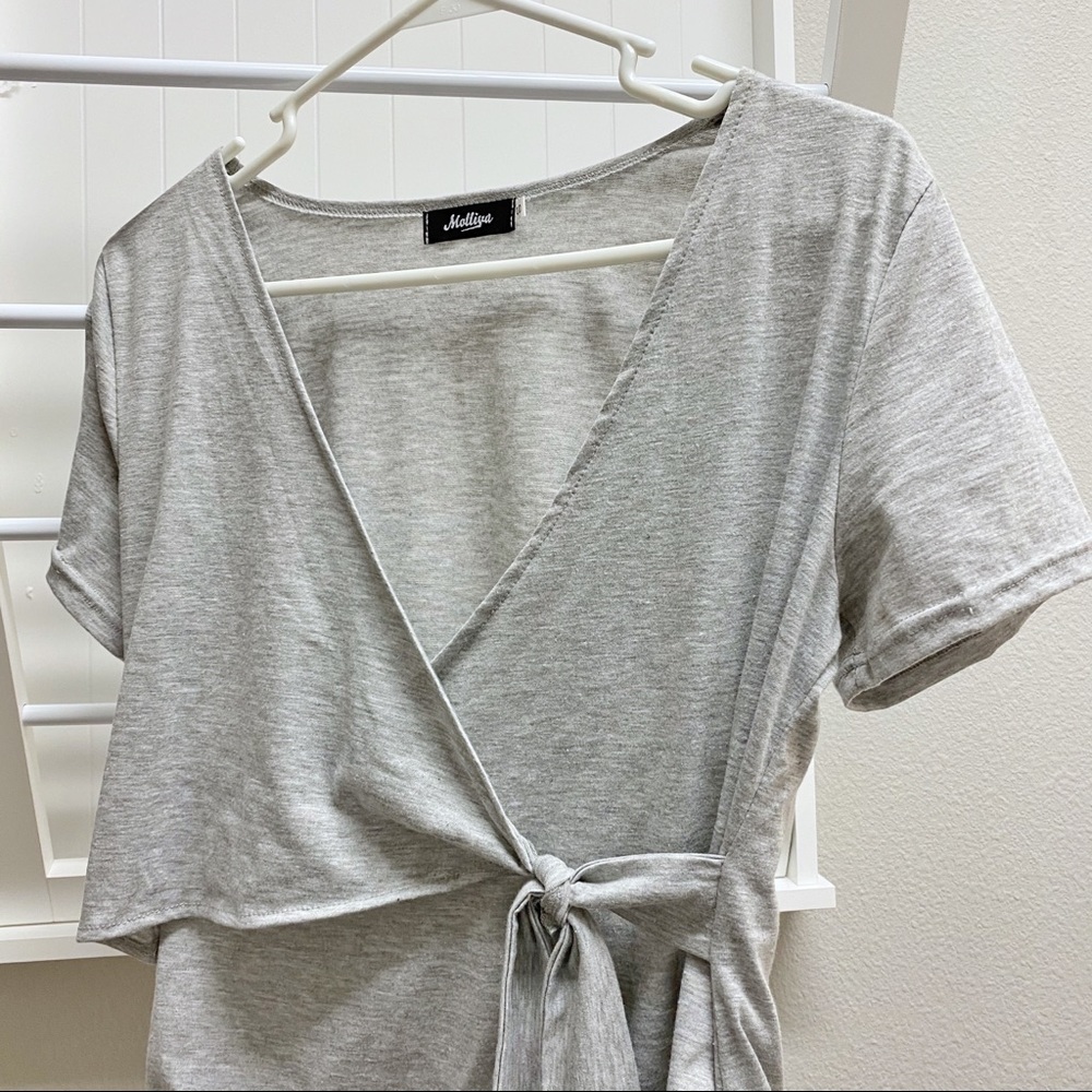 Side Tie Maternity Top